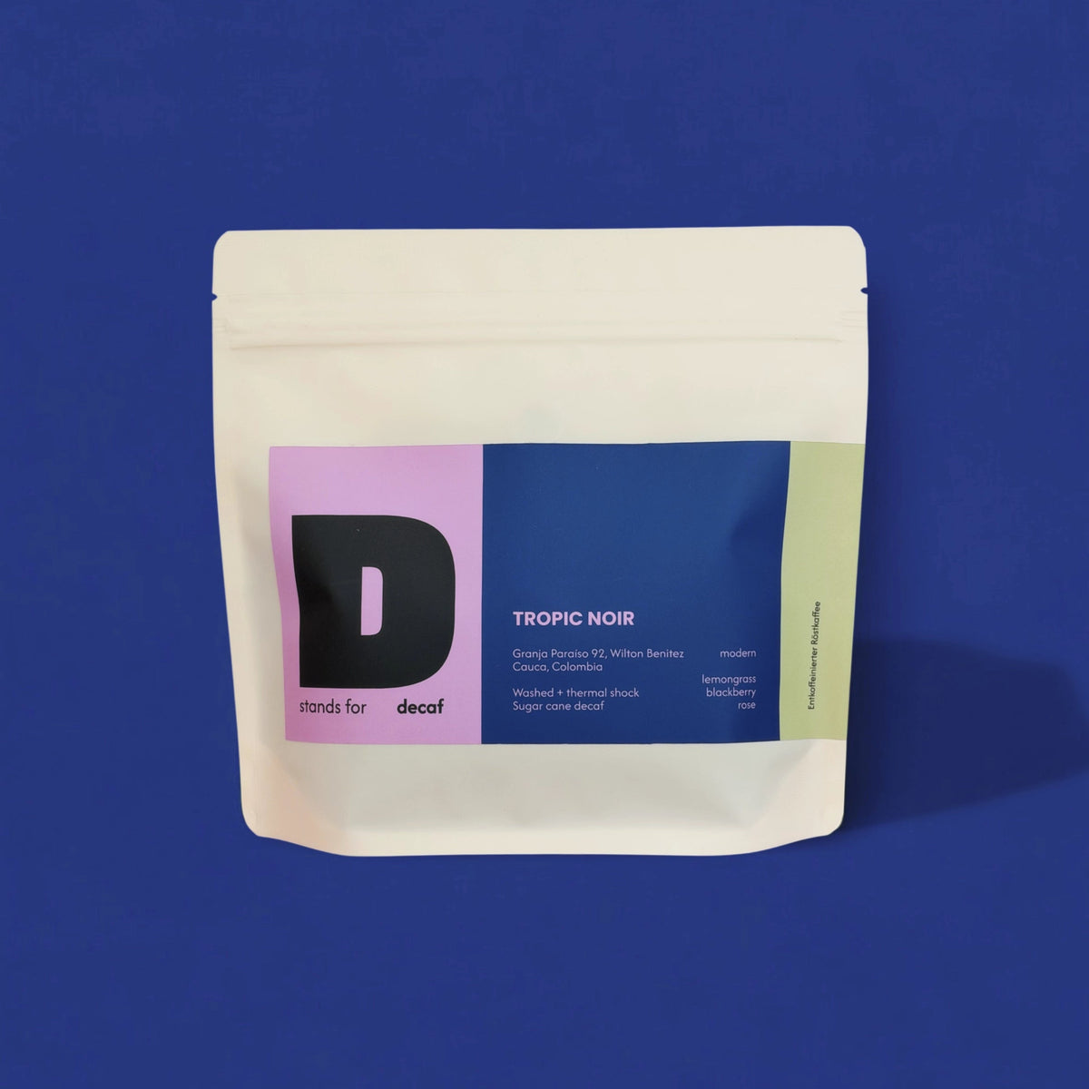 DSTANDSFOR - Colombia Tropic Noir